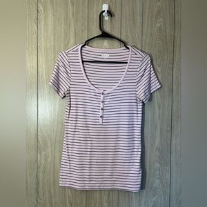 Old Navy Medium t shirt